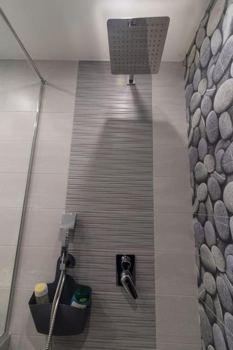 Unique Central 1 Bedroom Flat Sofia Luaran gambar